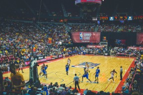 开云官网-世乒赛常规赛激情夜！武大靖里突外投，明尼苏达森林狼小胜国际米兰